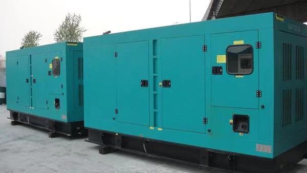 爱辉康明斯400kw大型柴油二手发电机组