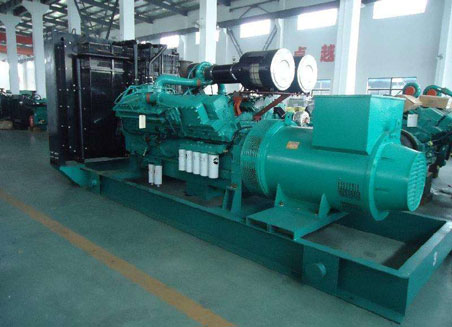 爱辉800kw康明斯柴油发电机组